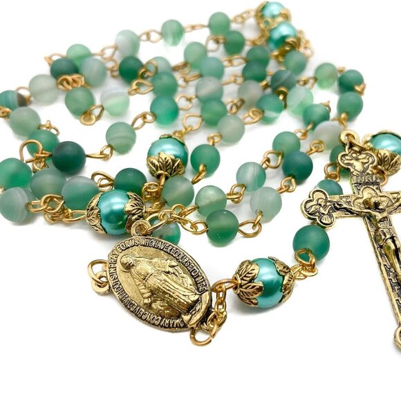 Catholic Rosary Necklace Matte Stone Beads Green Pearl Miraculous Medal Cross - Picture 8 of 8